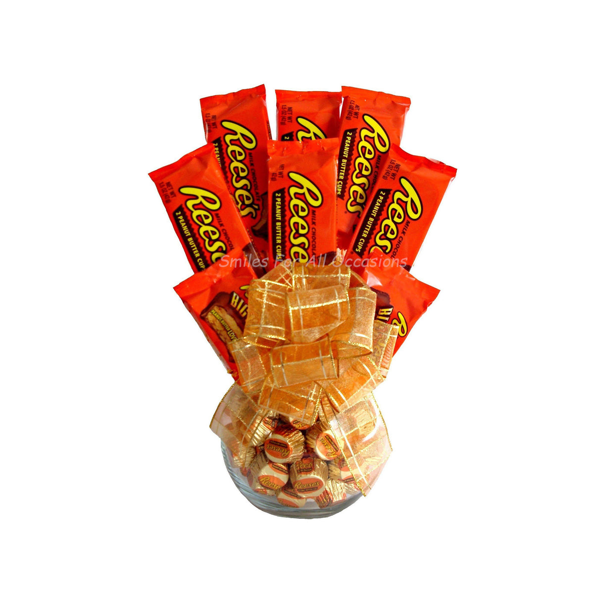 http://smilesforalloccasions.com/cdn/shop/products/Reeses-bouquet-vase-birthday_1200x1200.jpg?v=1548158493
